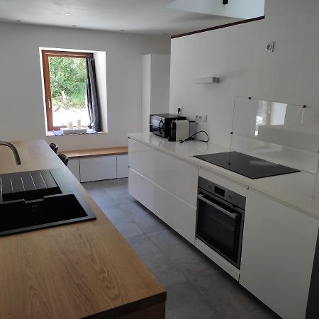 Conviviale - Longere Lumineuse - Charme & Nature Bains-sur-Oust Bagian luar foto