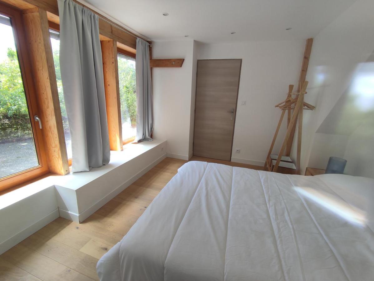 Conviviale - Longere Lumineuse - Charme & Nature Bains-sur-Oust Bagian luar foto